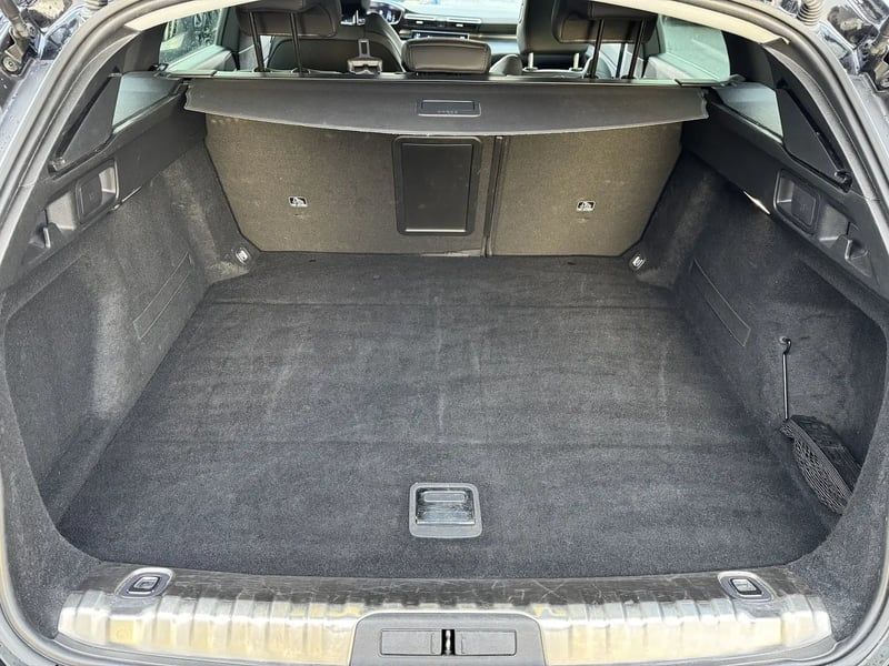 Photo de la voiture PEUGEOT 508 SW BlueHDi 130 ch S&S EAT8 Allure Pack