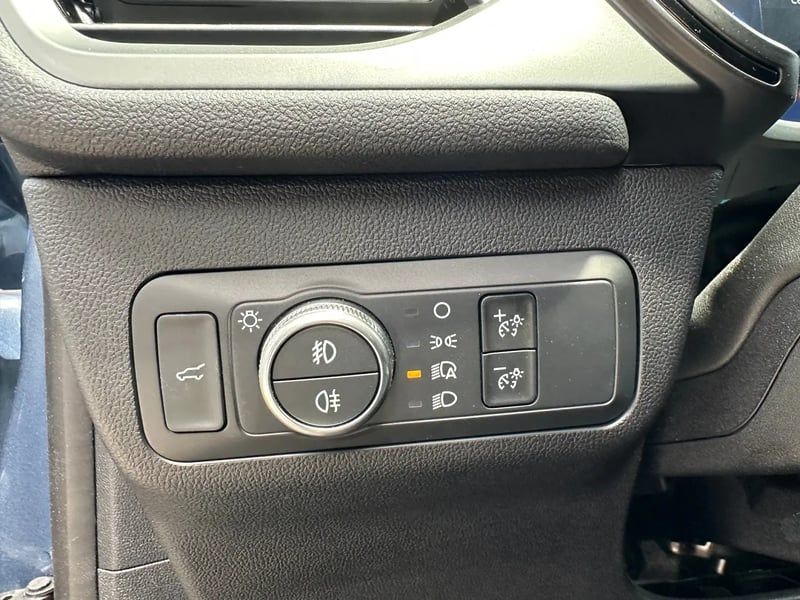 Photo de la voiture FORD KUGA 2.0 EcoBlue 120 S&S BVM6 ST-Line - 5P
