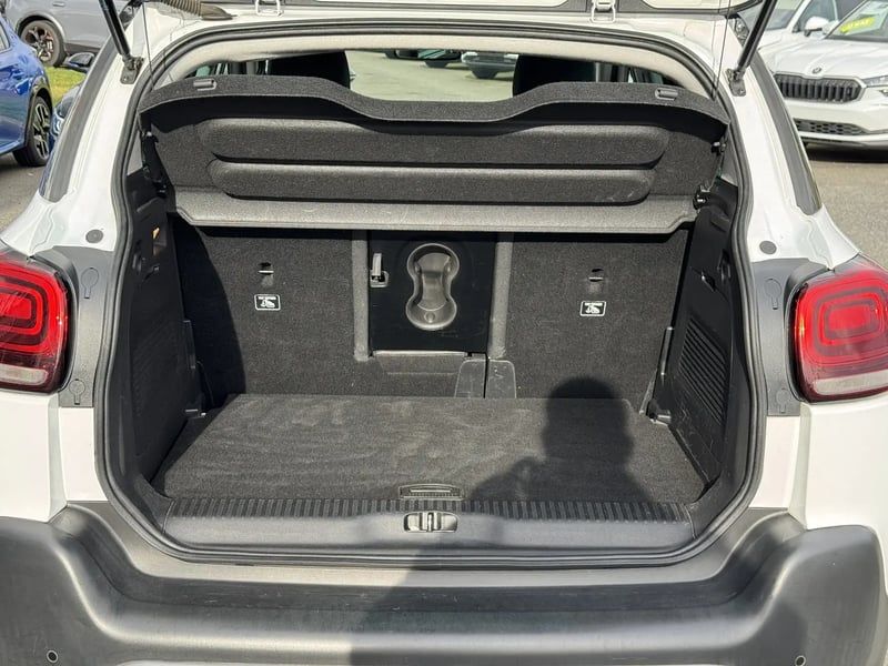 Photo de la voiture CITROEN C3 AIRCROSS BlueHDi 100 S&S BVM6 Shine