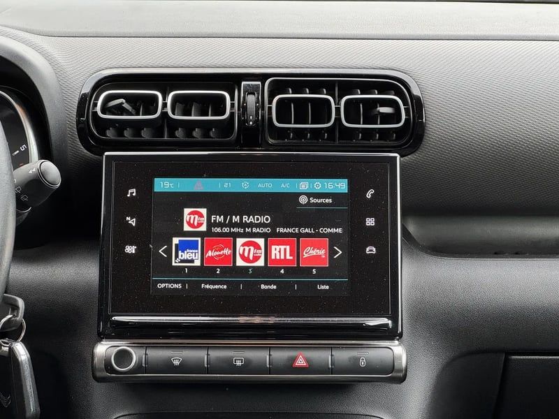 Photo de la voiture CITROEN C3 AIRCROSS BlueHDi 100 S&S BVM6 Shine