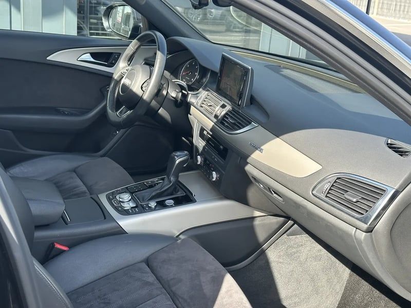 Photo de la voiture AUDI A6 ALLROAD QUATTRO V6 3.0 BiTDI 320 Tiptronic Avus