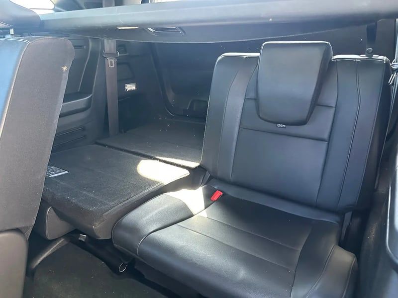 Photo de la voiture RENAULT ESPACE VI E-Tech hybrid 200 Techno