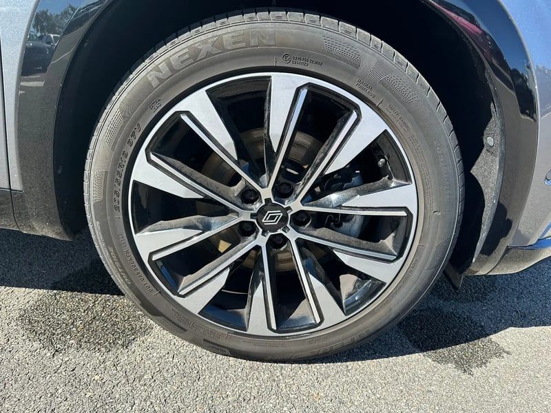 Photo de la voiture RENAULT ESPACE VI E-Tech hybrid 200 Techno