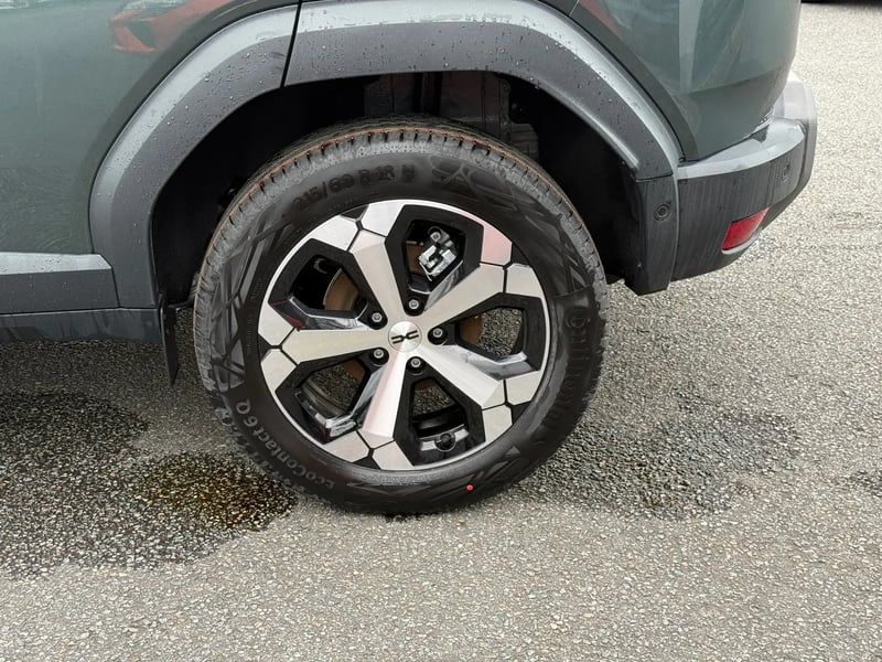 Photo de la voiture DACIA DUSTER Hybrid 155 Journey