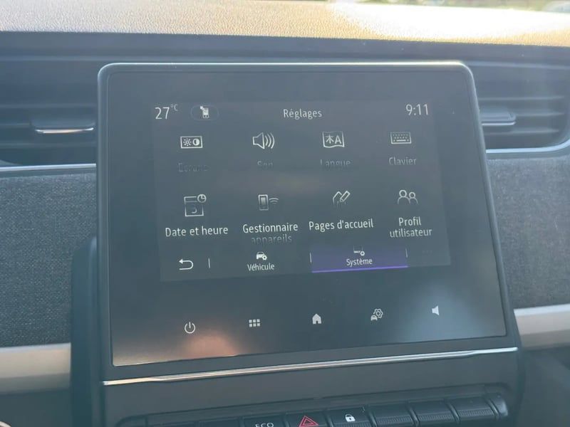 Photo de la voiture RENAULT ZOE E-TECH ELECTRIQUE R110 - MY22 Evolution