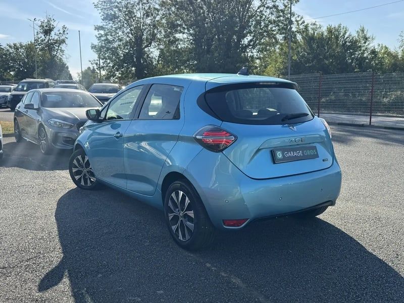 Photo de la voiture RENAULT ZOE E-TECH ELECTRIQUE R110 - MY22 Evolution