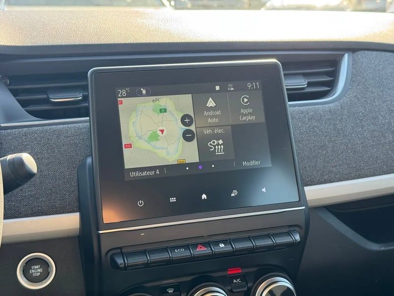 Photo de la voiture RENAULT ZOE E-TECH ELECTRIQUE R110 - MY22 Evolution