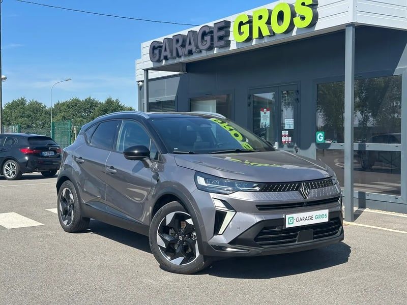 Photo de la voiture RENAULT CAPTUR E-Tech full hybrid 145 ch Techno