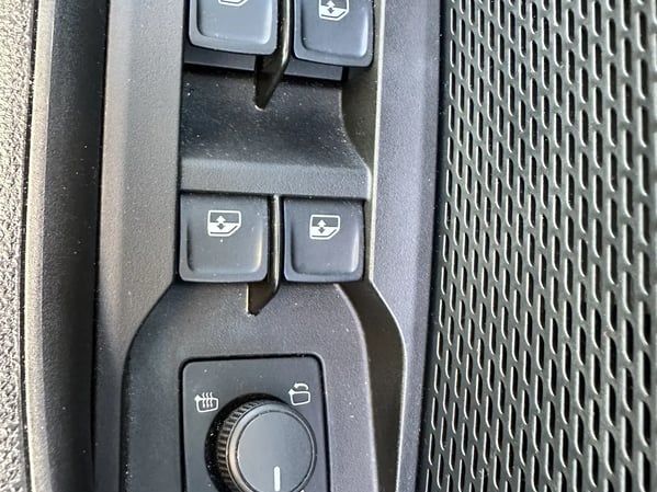 Photo de la voiture SKODA OCTAVIA 2.0 TDI 116 ch Business