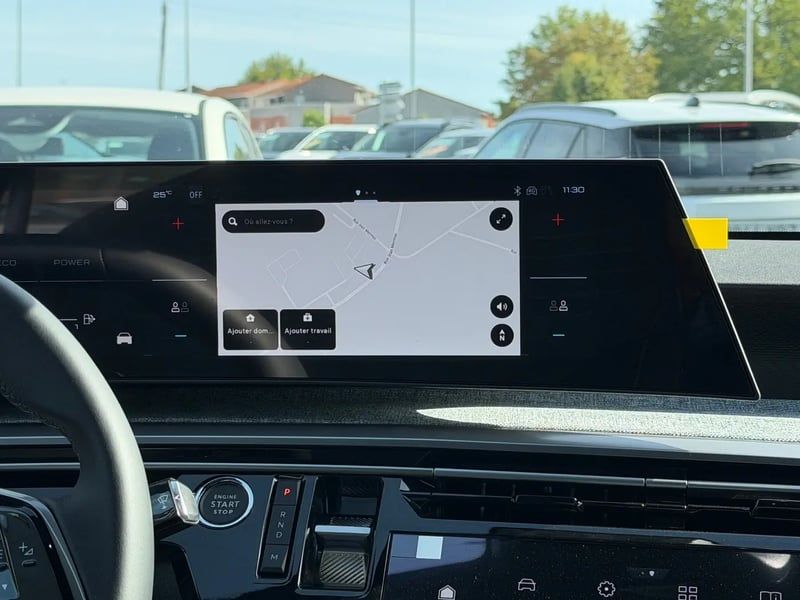 Photo de la voiture PEUGEOT 3008 Hybrid 145 e-DCS6 Allure Business