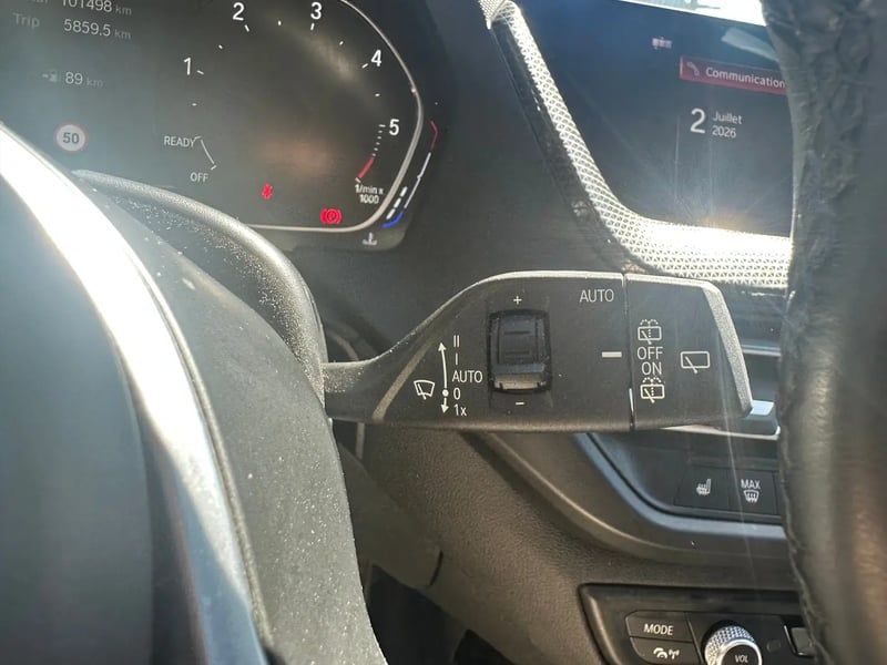 Photo de la voiture BMW SERIE 1 F40 116d 116 ch M Sport