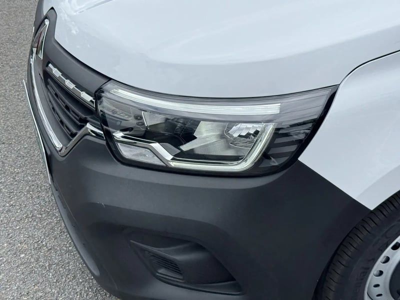 Photo de la voiture RENAULT KANGOO VAN L2 BLUE DCI 115 GRAND CONFORT - CAISSE ISOTHERME