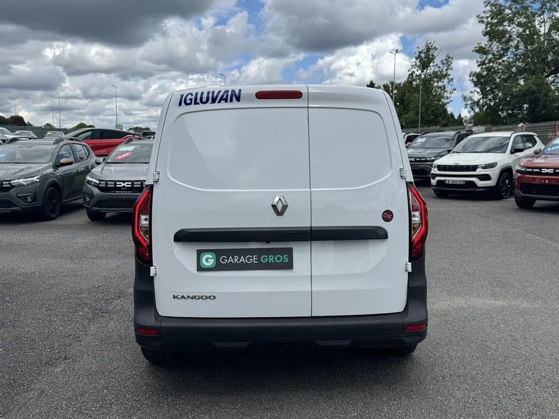 Photo de la voiture RENAULT KANGOO VAN L2 BLUE DCI 115 GRAND CONFORT - CAISSE ISOTHERME