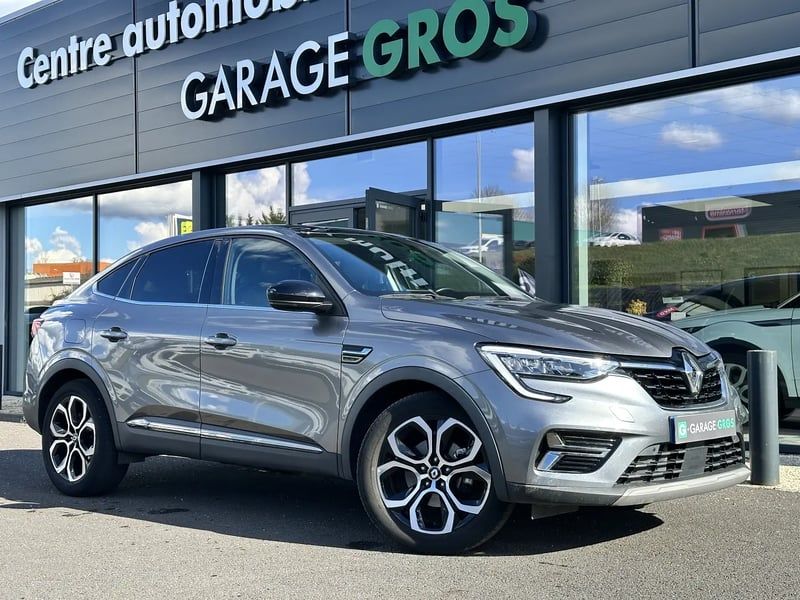 Photo de la voiture RENAULT ARKANA E-Tech 145 - 23 Techno