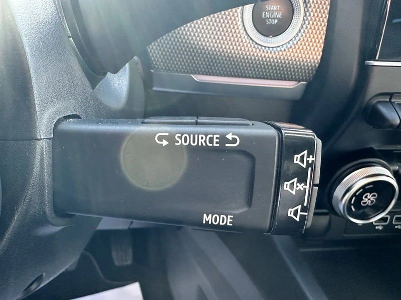 Photo de la voiture RENAULT ARKANA E-Tech 145 - 23 Techno