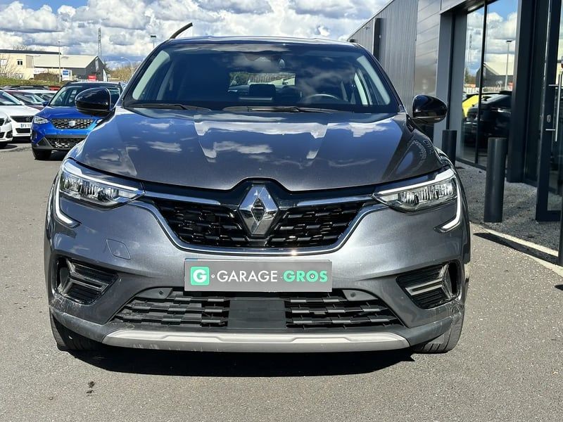 Photo de la voiture RENAULT ARKANA E-Tech 145 - 23 Techno