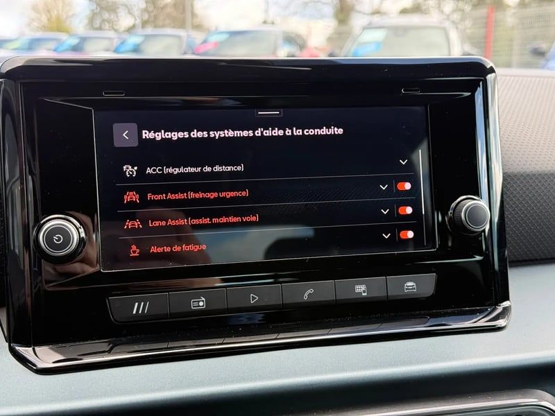 Photo de la voiture SEAT ARONA 1.0 TSI 110 ch Start/Stop BVM6 Xperience