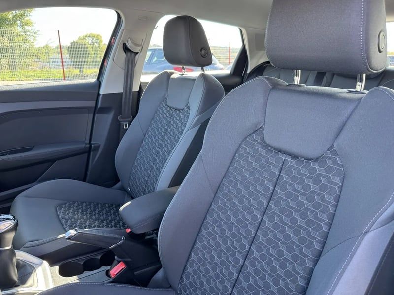 Photo de la voiture AUDI A1 SPORTBACK 30 TFSI 110 ch BVM6 Advanced