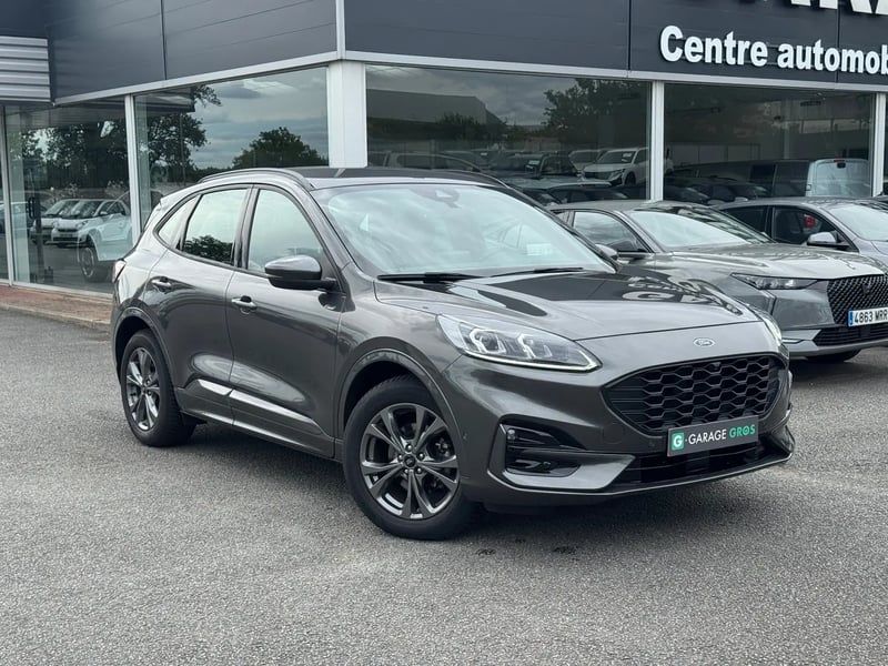 Photo de la voiture FORD KUGA 2.0 TDCi 120 S&S 4x2 Powershift ST-Line