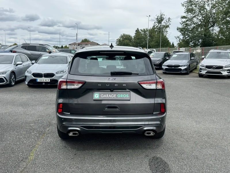 Photo de la voiture FORD KUGA 2.0 TDCi 120 S&S 4x2 Powershift ST-Line
