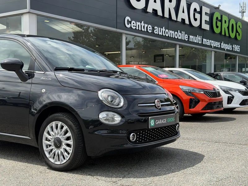 Photo de la voiture FIAT 500 MY22 1.0 70 ch Hybride BSG S/S Dolcevita