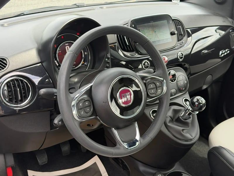 Photo de la voiture FIAT 500 MY22 1.0 70 ch Hybride BSG S/S Dolcevita