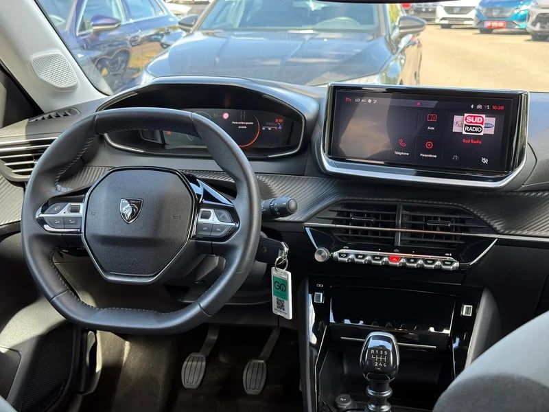 Photo de la voiture PEUGEOT 208 100 S&S BVM6 Allure