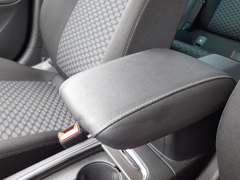 Photo de la voiture OPEL ASTRA SPORTS TOURER 1.4 Turbo 145 ch Elegance - 5P