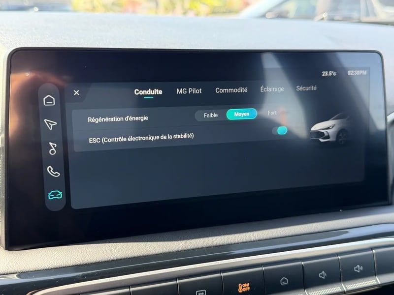 Photo de la voiture MG MG3 1.5 L Hybrid+ 195 ch Comfort