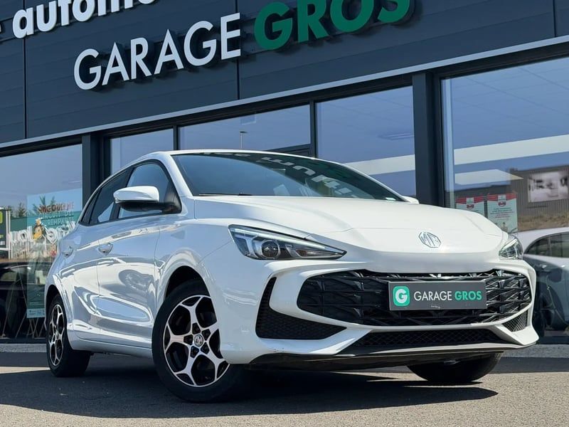 Photo de la voiture MG MG3 1.5 L Hybrid+ 195 ch Comfort