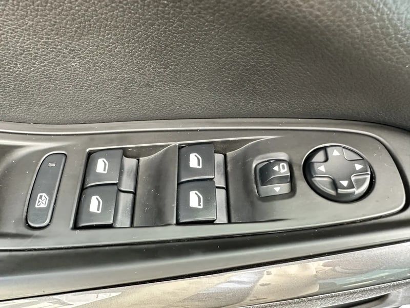 Photo de la voiture OPEL GRANDLAND X 1.2 Turbo 130 ch ECOTEC Innovation