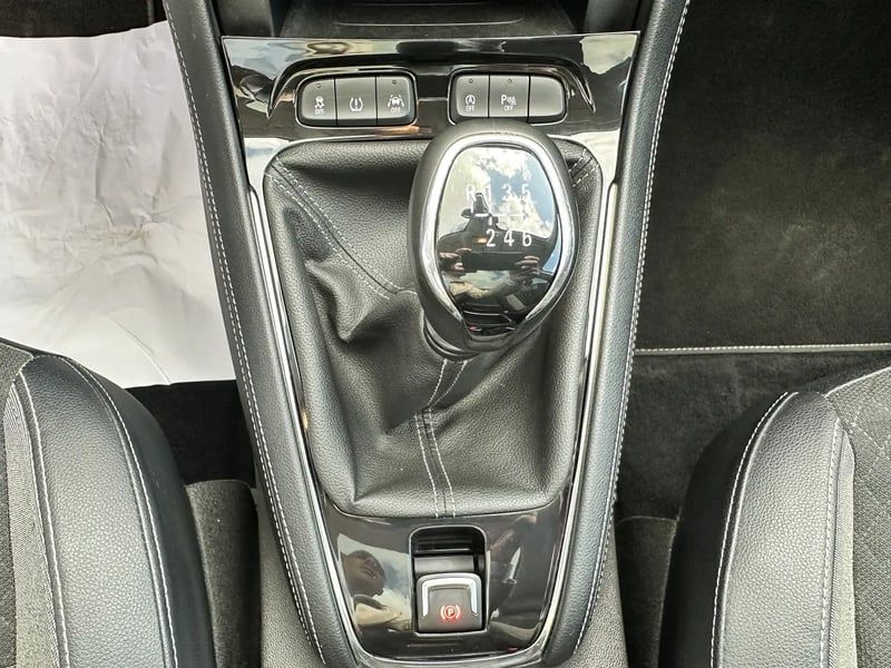 Photo de la voiture OPEL GRANDLAND X 1.2 Turbo 130 ch ECOTEC Innovation