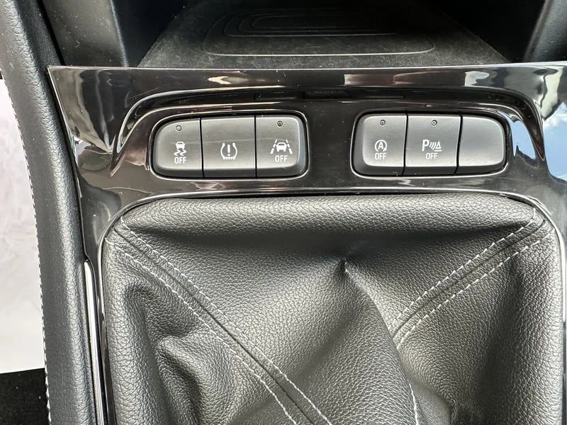 Photo de la voiture OPEL GRANDLAND X 1.2 Turbo 130 ch ECOTEC Innovation