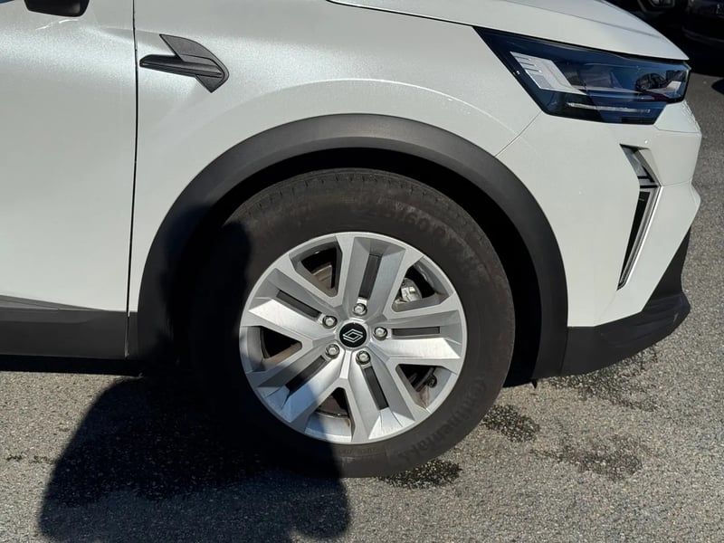 Photo de la voiture RENAULT CAPTUR TCe 90 Evolution