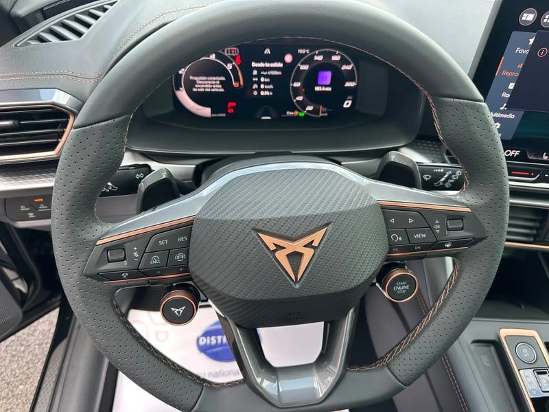 Photo de la voiture CUPRA FORMENTOR 2.0 TDI 150 ch DSG7 V