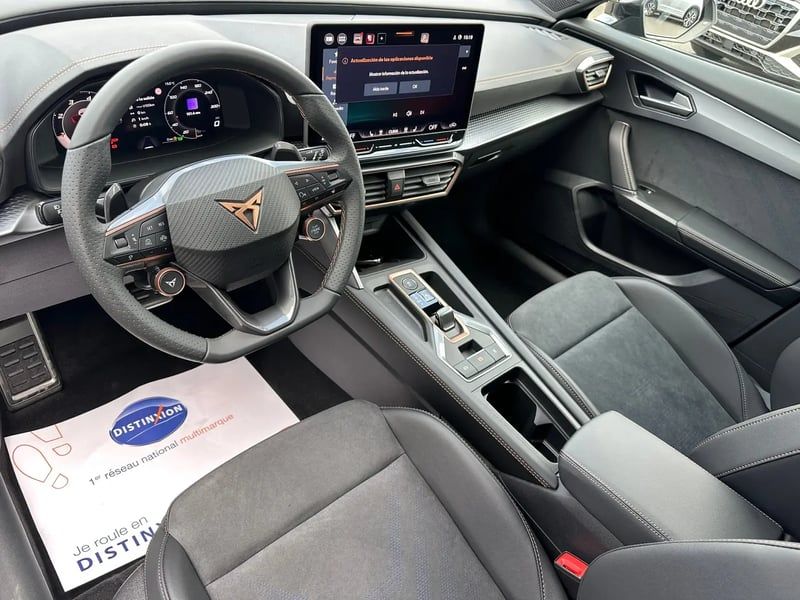 Photo de la voiture CUPRA FORMENTOR 2.0 TDI 150 ch DSG7 V