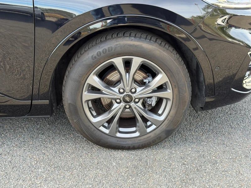 Photo de la voiture FORD KUGA 2.0 TDCi 120 S&S 4x2 Powershift ST-Line