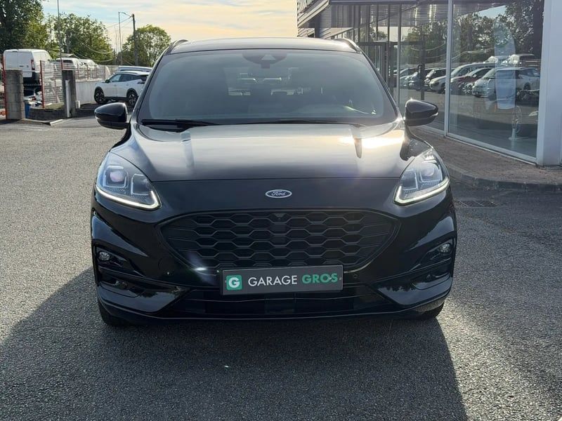 Photo de la voiture FORD KUGA 2.0 TDCi 120 S&S 4x2 Powershift ST-Line