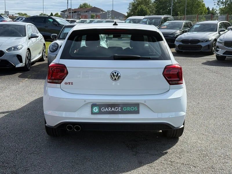 Photo de la voiture VOLKSWAGEN POLO 2.0 TSI 200 S&S DSG6 GTI
