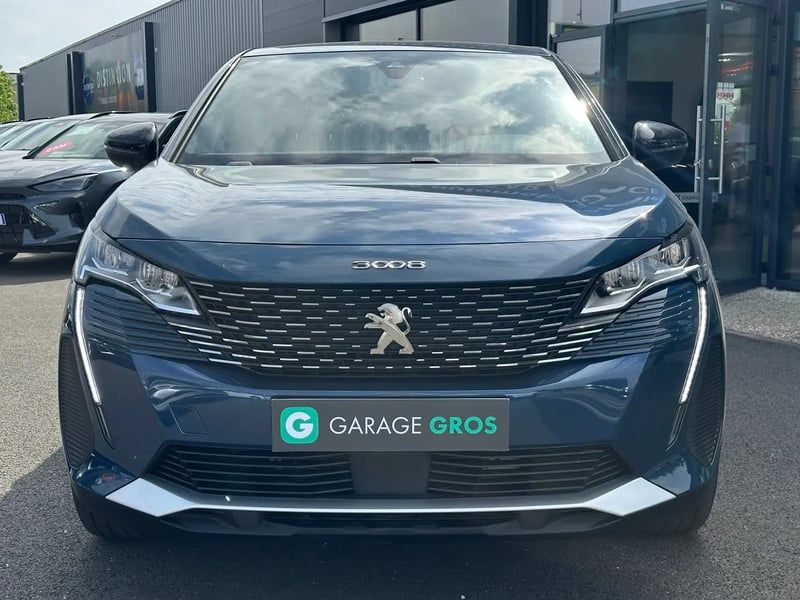 Photo de la voiture PEUGEOT 3008 Hybrid 180 e-EAT8 Allure Pack