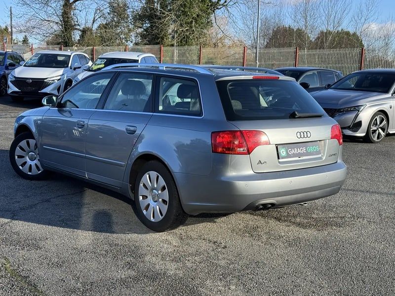 Photo de la voiture AUDI A4 AVANT 2.0 TDI Ambiente