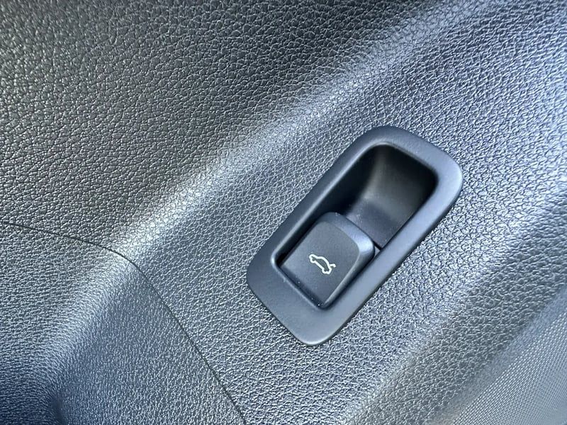 Photo de la voiture AUDI Q2 35 TFSI 150 S tronic 7 S line