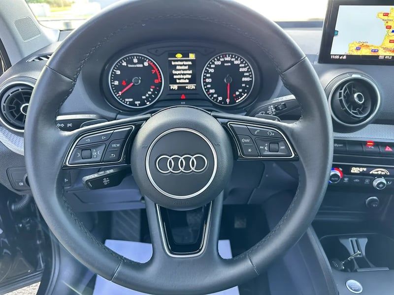 Photo de la voiture AUDI Q2 35 TFSI 150 S tronic 7 S line