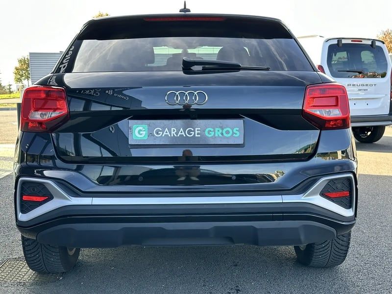 Photo de la voiture AUDI Q2 35 TFSI 150 S tronic 7 S line