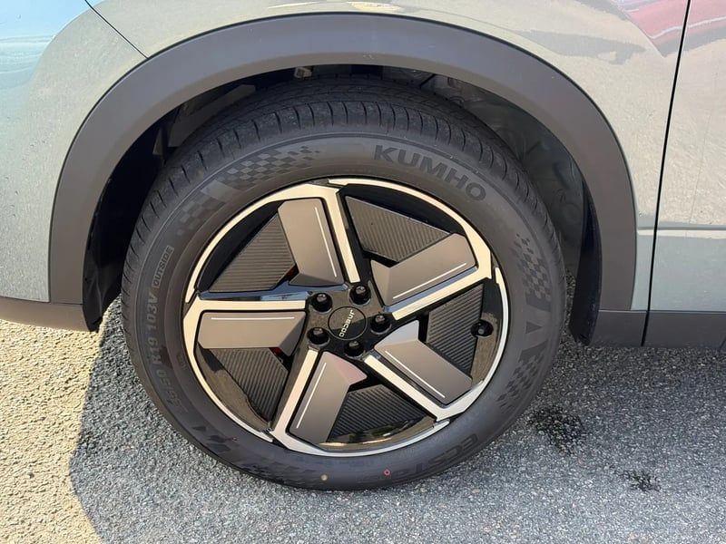 Photo de la voiture JAECOO 7 PHEV SHS-P Exclusive