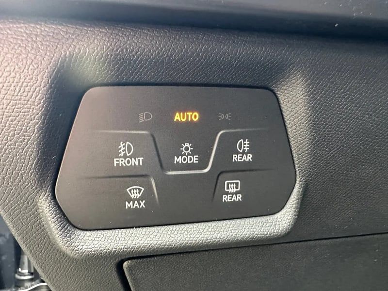 Photo de la voiture CUPRA FORMENTOR 2.0 TDI 150 ch DSG7 V