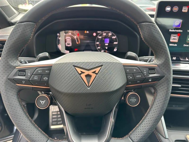 Photo de la voiture CUPRA FORMENTOR 2.0 TDI 150 ch DSG7 V