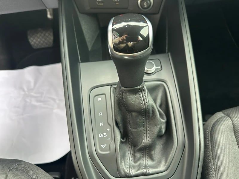 Photo de la voiture AUDI A1 SPORTBACK 30 TFSI 116 ch S tronic 7 S line