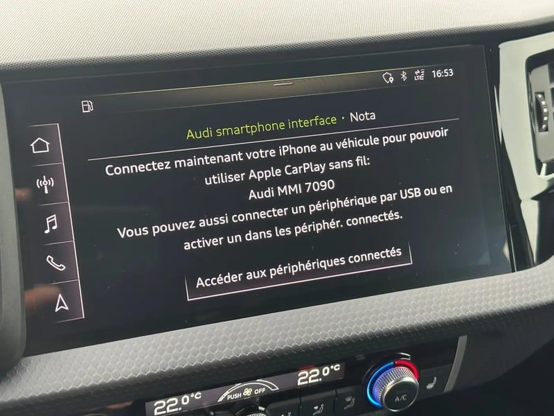 Photo de la voiture AUDI A1 SPORTBACK 30 TFSI 116 ch S tronic 7 S line