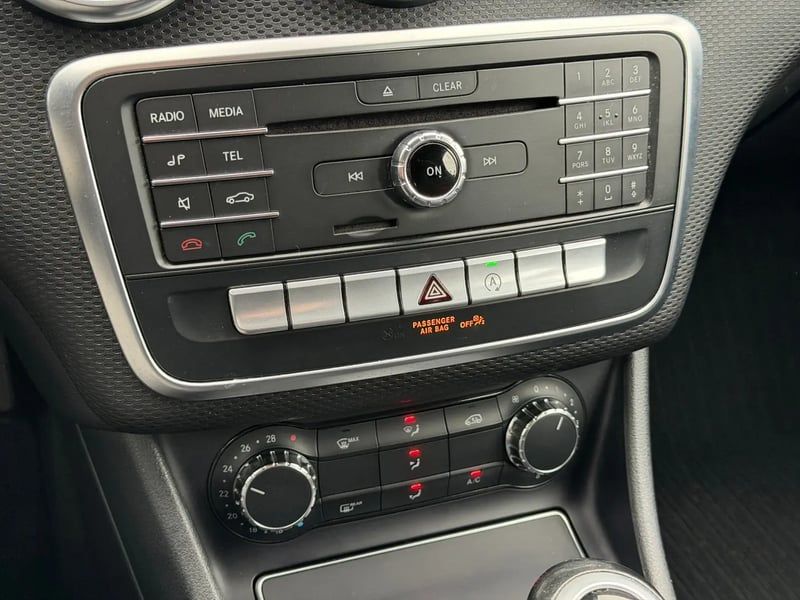 Photo de la voiture MERCEDES CLASSE A 160 Inspiration